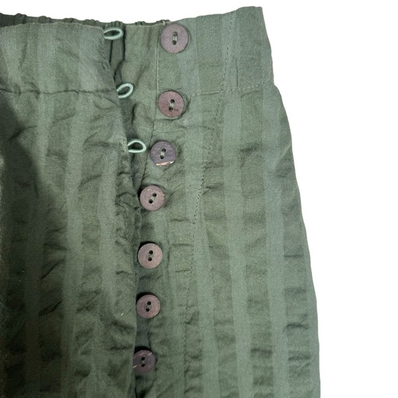 Free People Women’s Pants Size Medium Green Cotton Button side closure Wide Leg - Picture 8 of 9